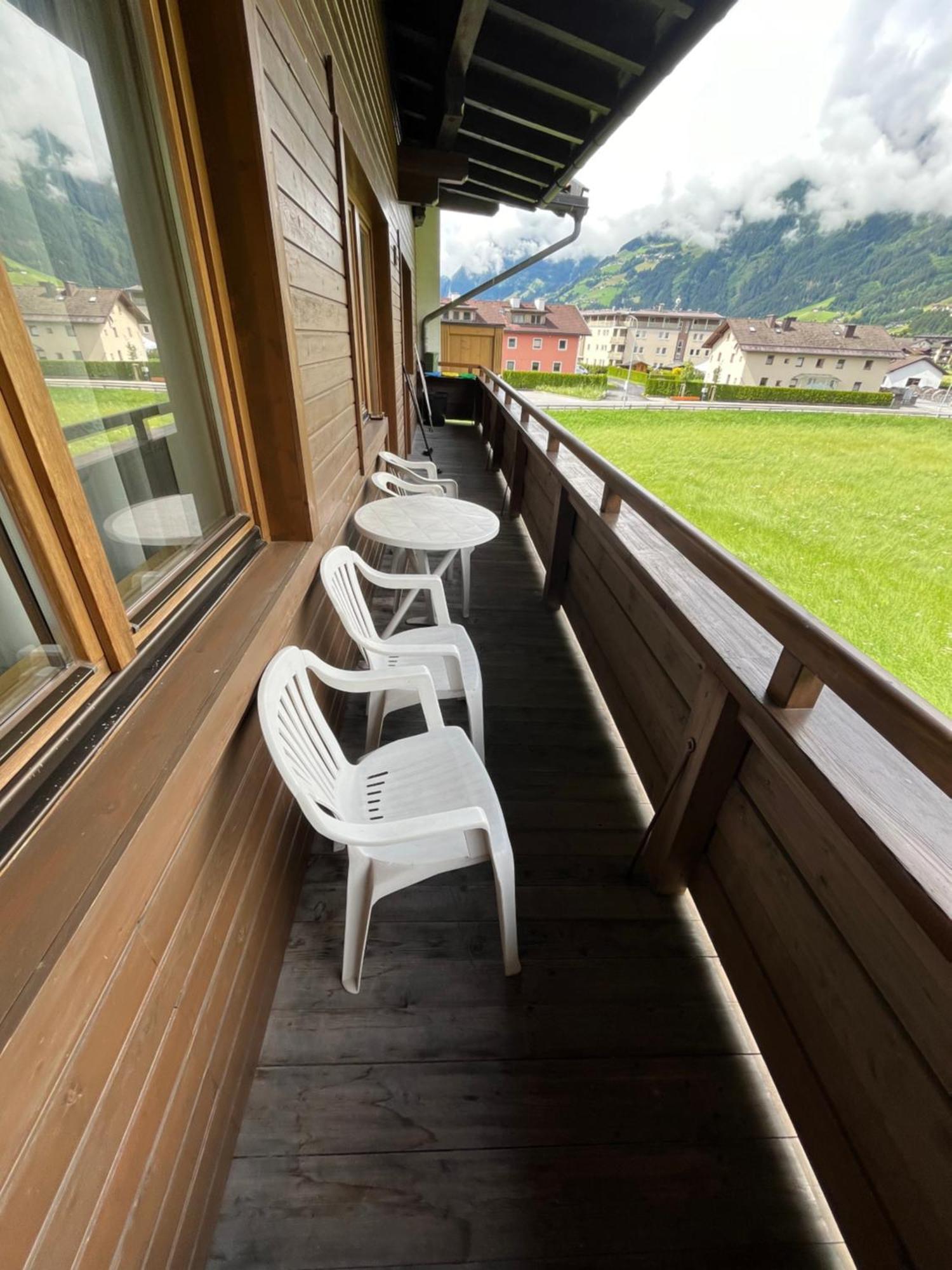Zell Views Apartments ツェル・アム・ツィラー エクステリア 写真