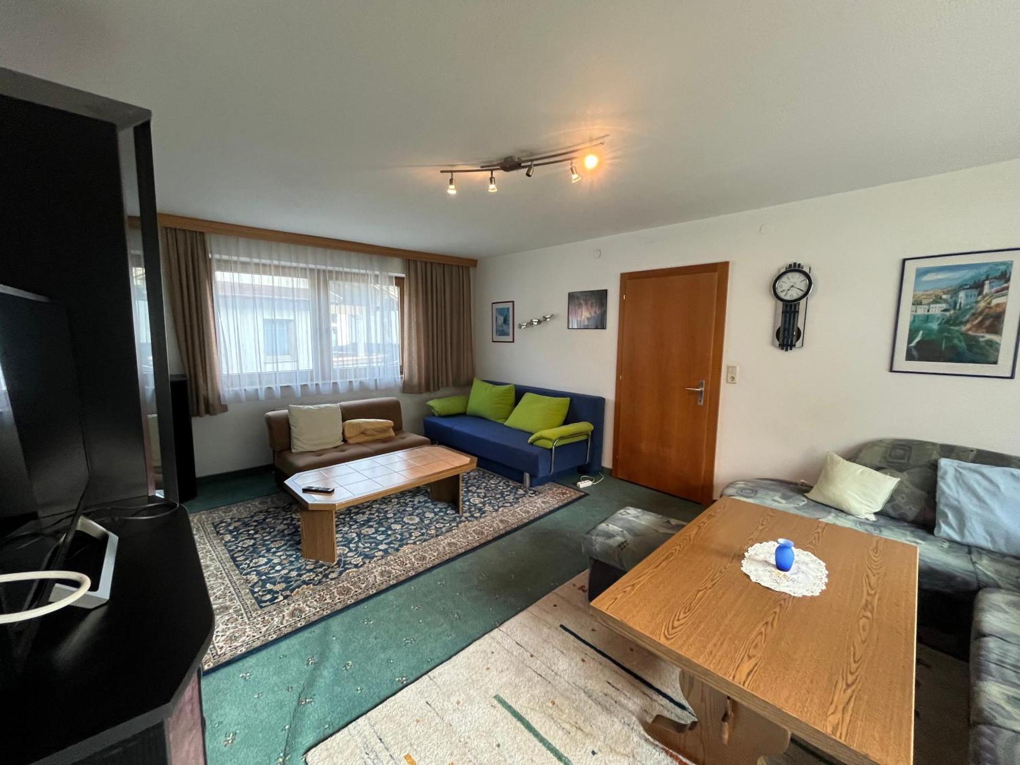 Zell Views Apartments ツェル・アム・ツィラー エクステリア 写真